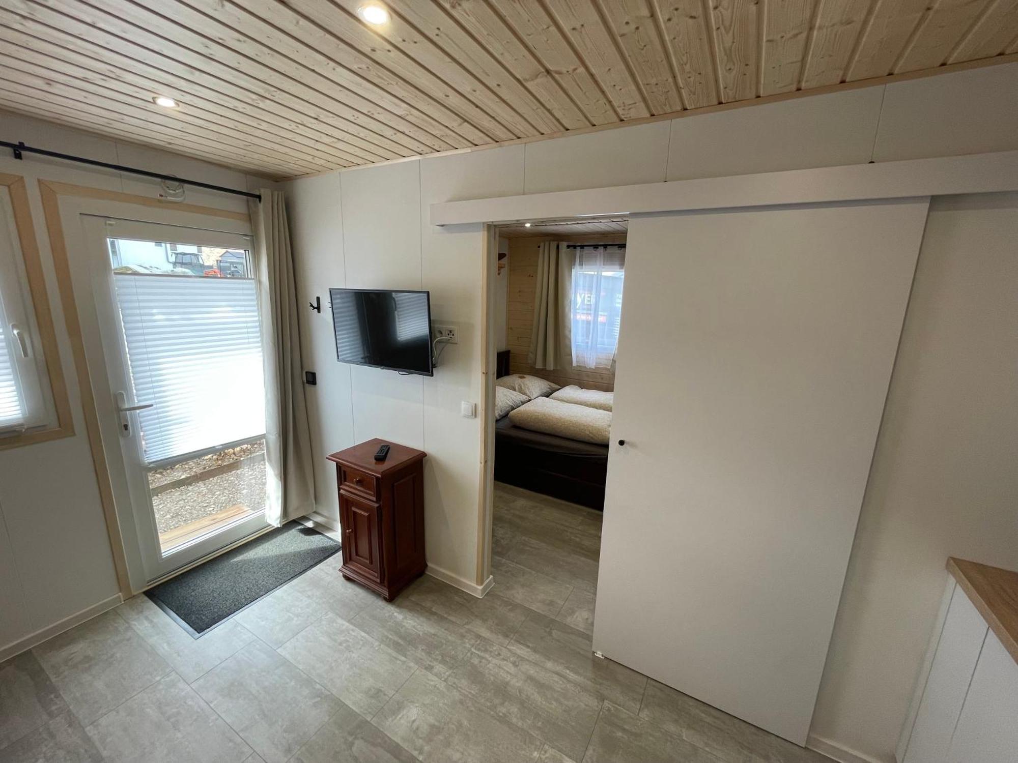 Tinyhaus #4 Huelben - Ortsrand - Kostenlose Parkplaetze Hulben Extérieur photo
